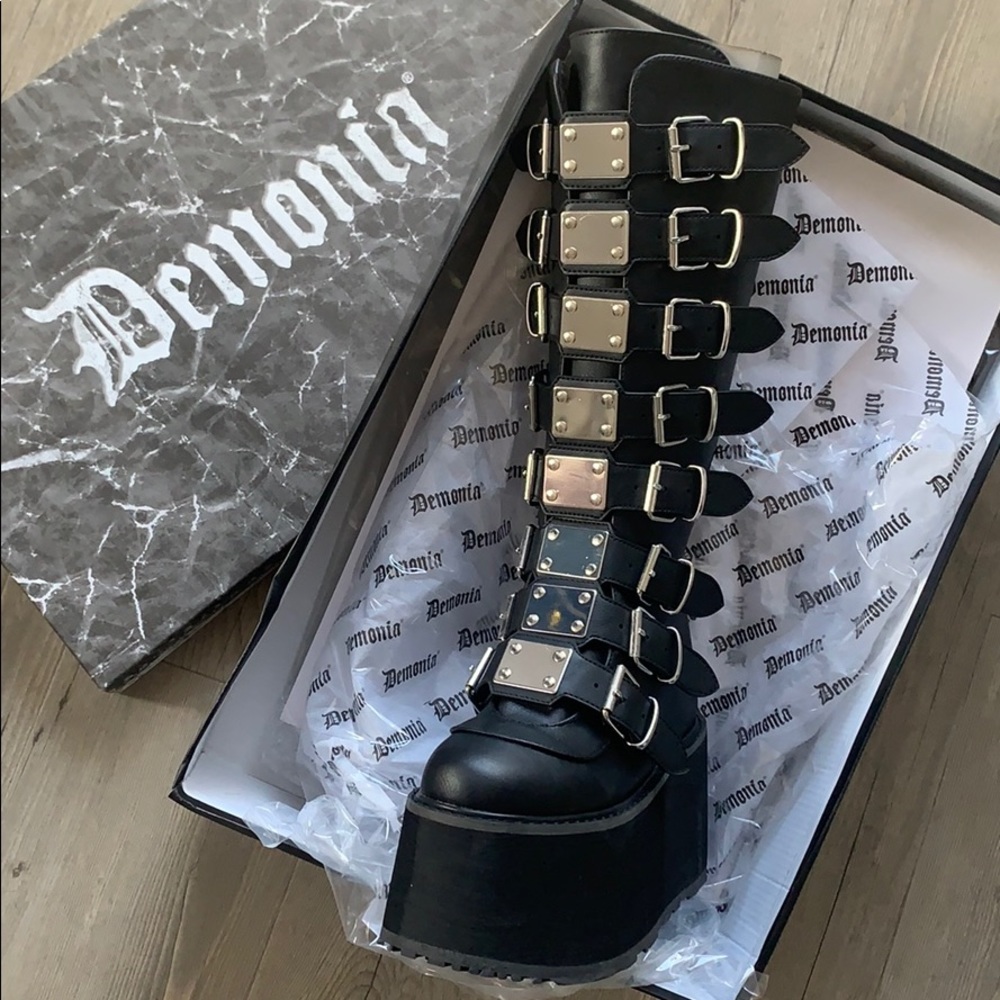 Demonia Damn 318